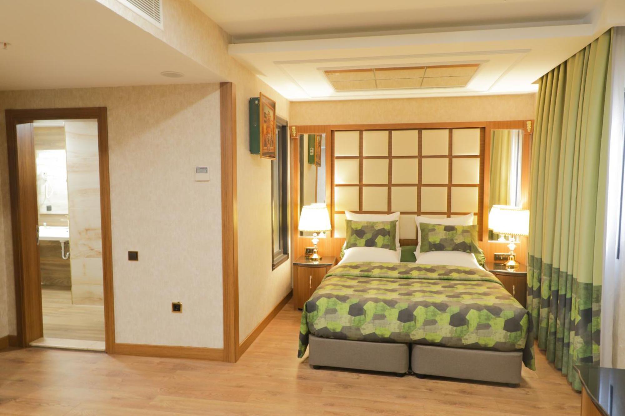 United Hotel International Яунде Екстер'єр фото